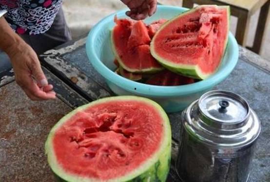 见家长吃瓜,揭秘家庭关系背后的秘密