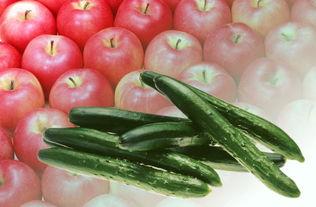 梦见吃瓜和苹果,瓜果飘香，品味梦境中的甜蜜与甘甜